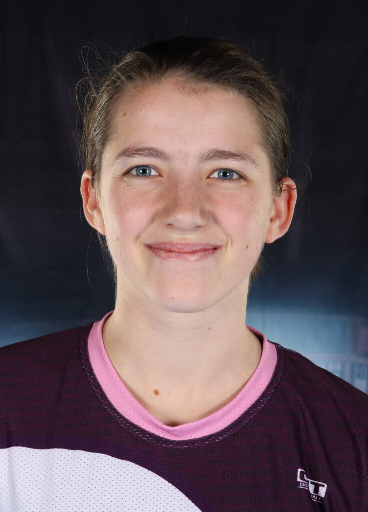 Anaé STINUS